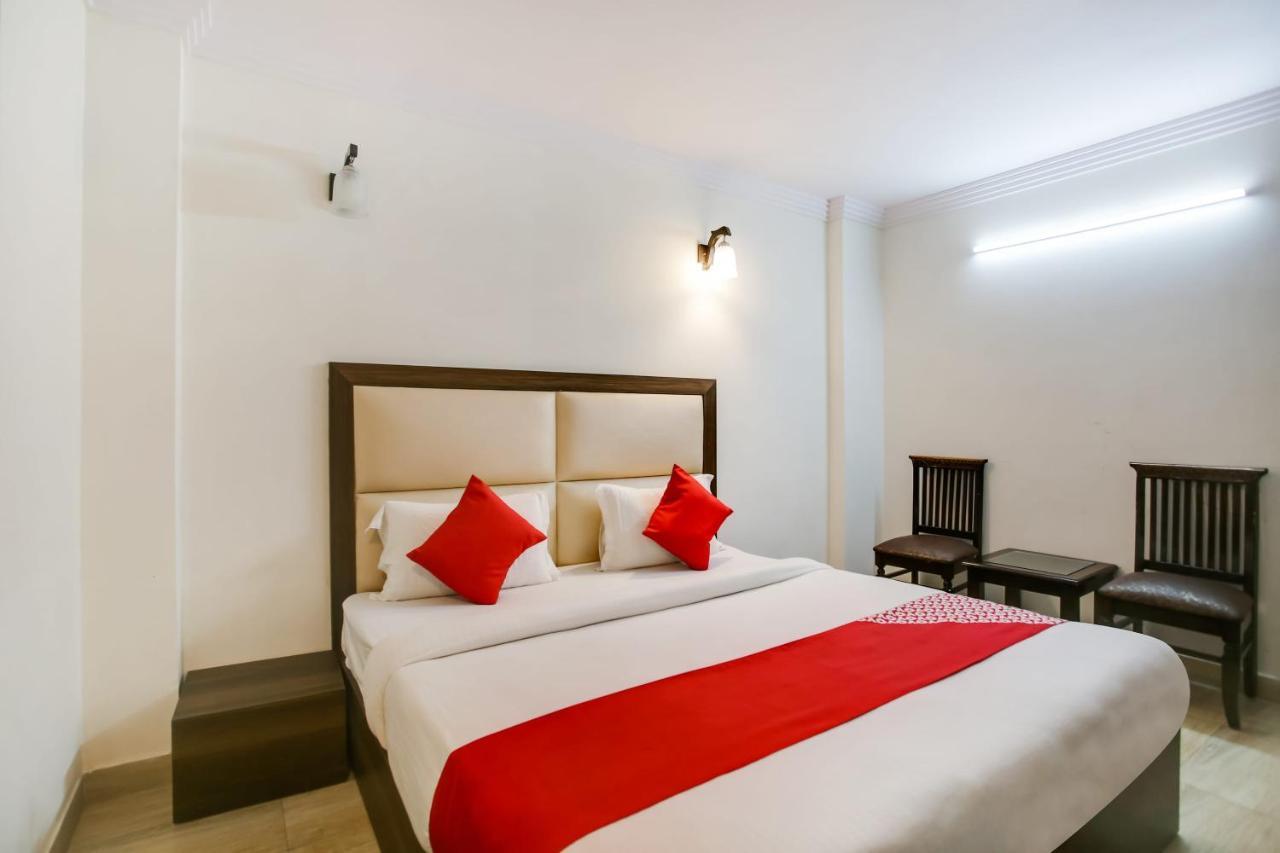 Oyo Hotel New Geetanjali Near Gautam Buddha Park Лакхнау Екстер'єр фото